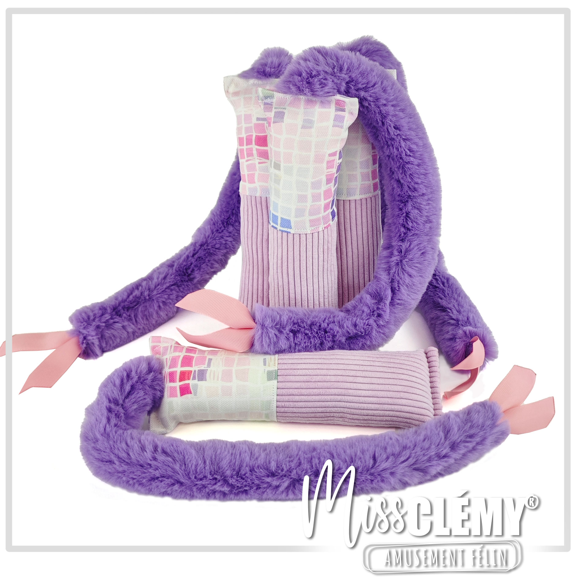 kickers boudin à frapper pour chat, mauve et violet avec queue en fourrure