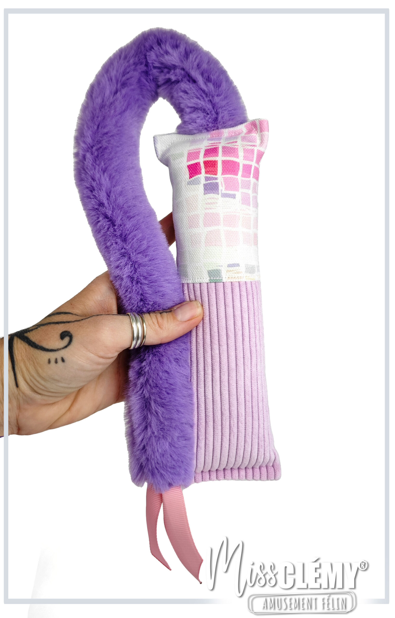 kickers boudin à frapper pour chat, mauve et violet avec queue en fourrure