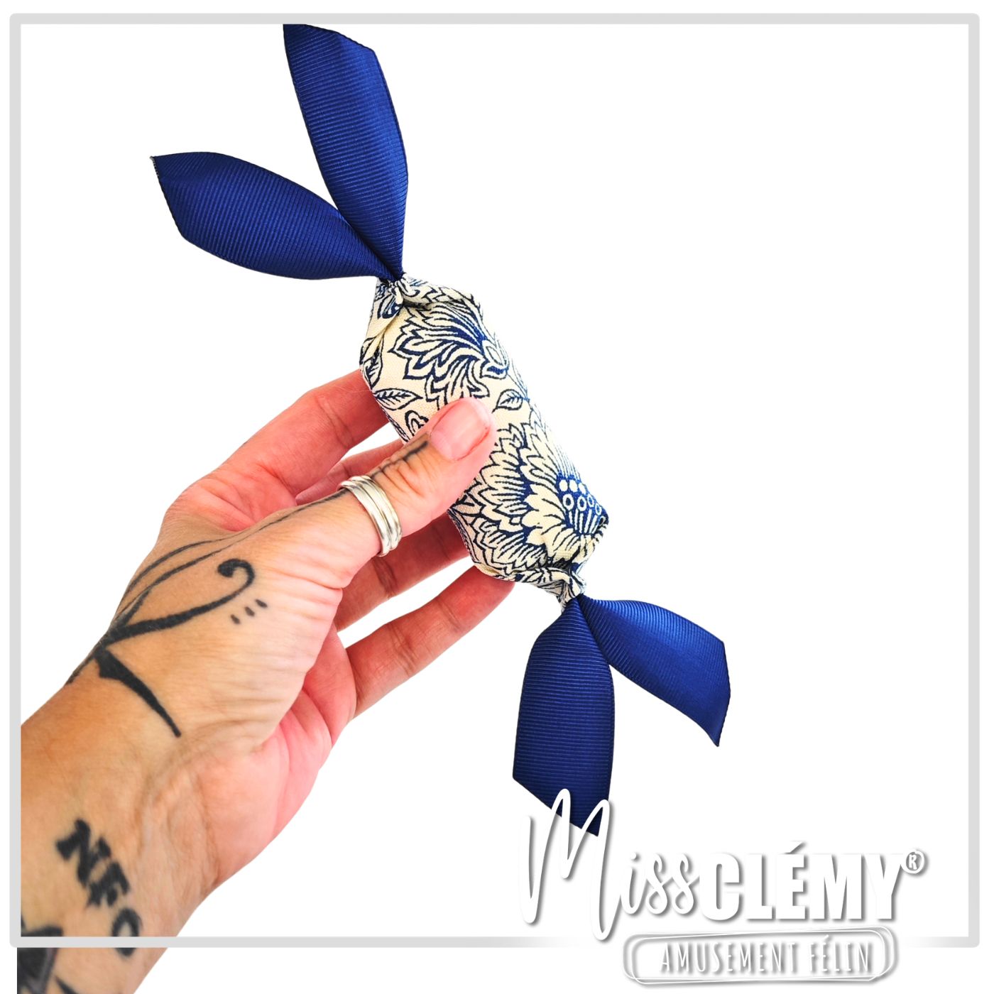 .Blue. Bonbon vintage – Image 2