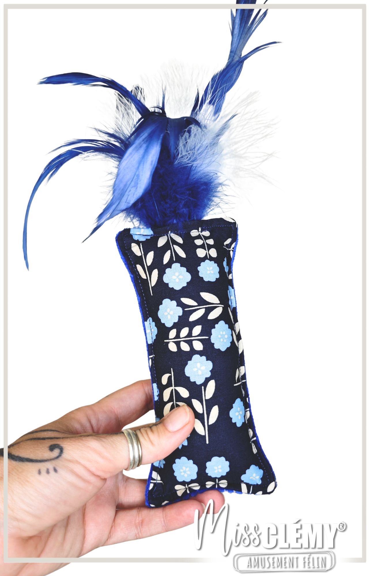 .Blue. Frappe ta plume ! – Image 2