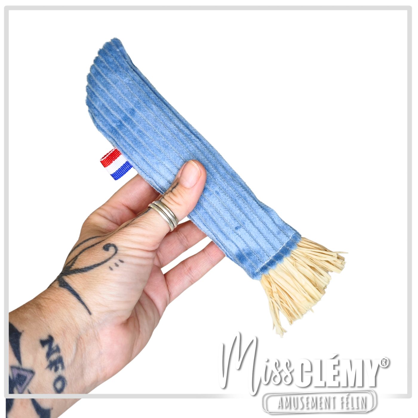 .Blue. Fish&Stick *matatabi* – Image 3
